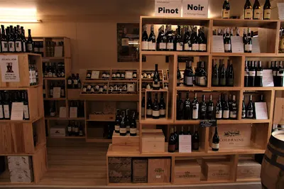 Skład Wina Wine Express